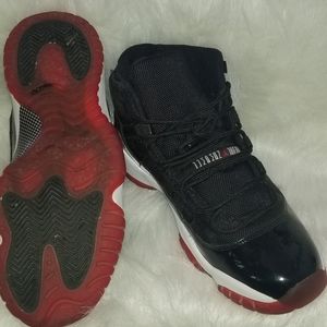 Retro Air Jordan Breds